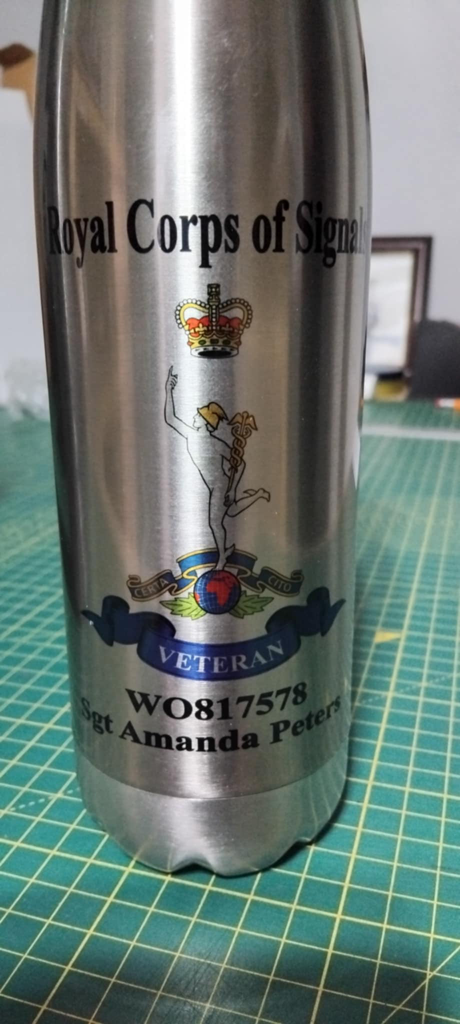 The Royal Corps of Signals stainless steel drinks bottle – 500ml reusable water bottle with regiment crest